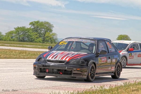 Казанлъшкият клуб “Ефко Рейсинг“ отбелязва 20-та годишнина