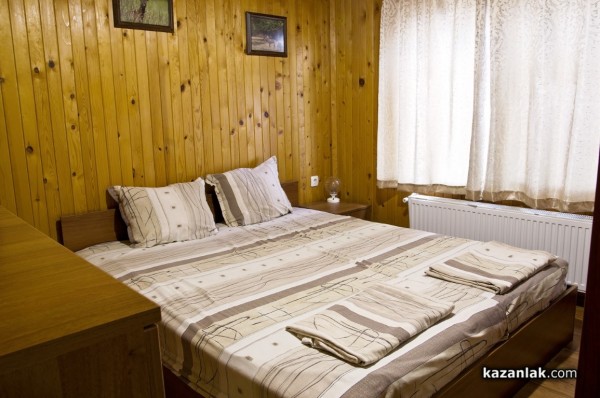 Най-новият атракцион в Розовата долина със спиращи дъха гледки - екопарк “Пеещи скали“