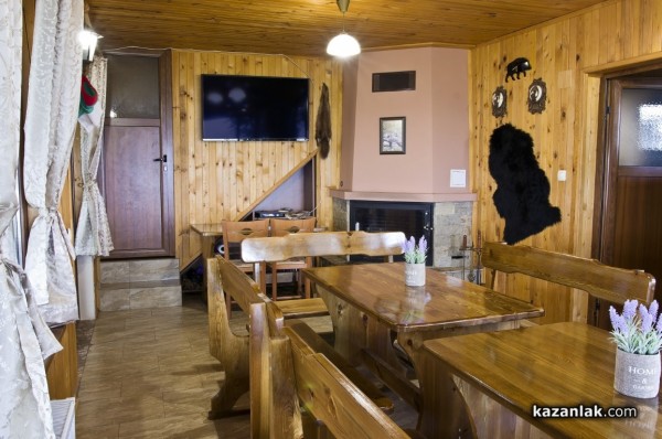 Най-новият атракцион в Розовата долина със спиращи дъха гледки - екопарк “Пеещи скали“