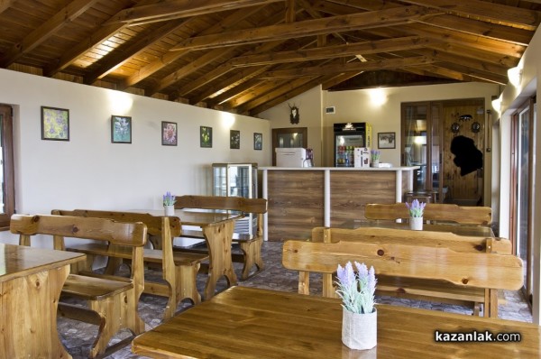 Най-новият атракцион в Розовата долина със спиращи дъха гледки - екопарк “Пеещи скали“