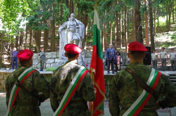 Казанлък почете 153 години от подвига на Хаджи Димитър, Стефан Караджа и славните четници