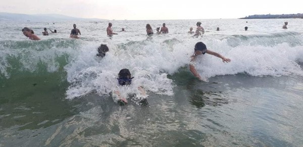 30 ученици от ОУ “Георги Кирков“ са на безплатна морска ваканция