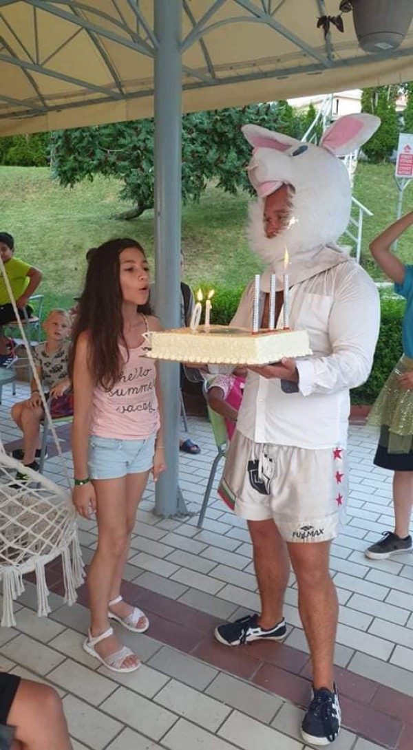 30 ученици от ОУ “Георги Кирков“ са на безплатна морска ваканция