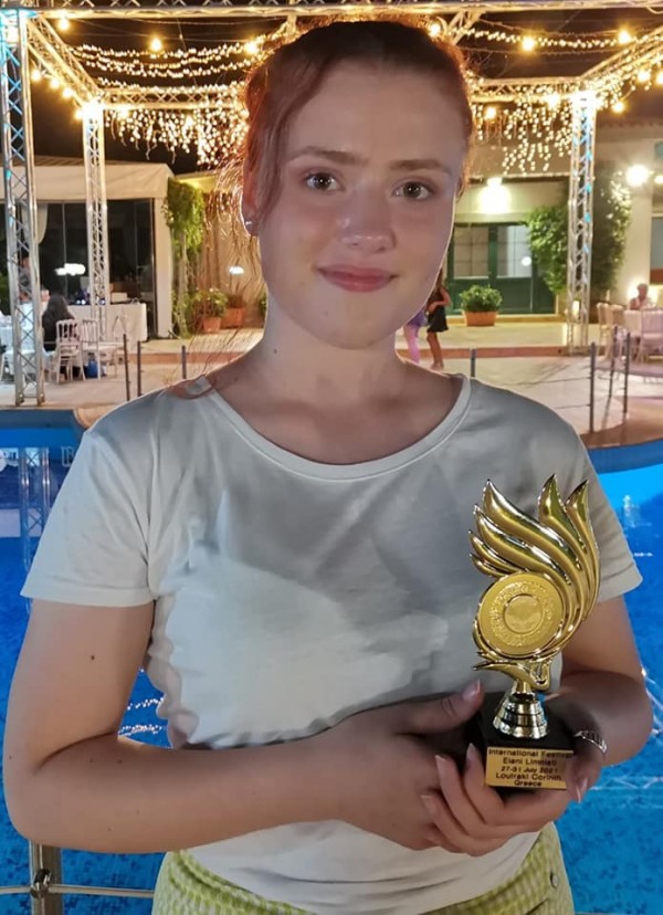 Поредно злато за казанлъшката певица Стефани Калчева