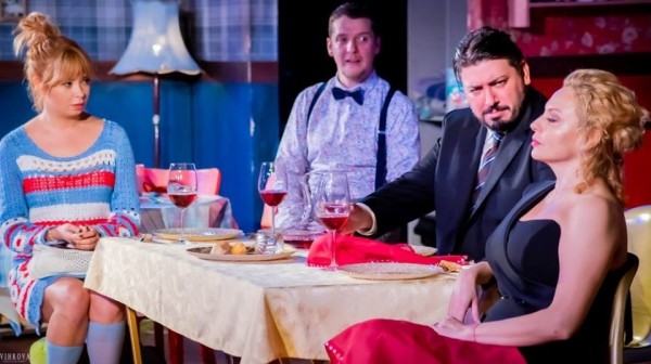 #Лъжи ме #Обичам те - или как се върти любовна афера преди появата на мобилните технологии