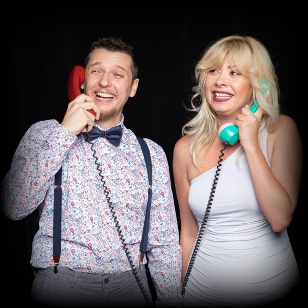 #Лъжи ме #Обичам те - или как се върти любовна афера преди появата на мобилните технологии