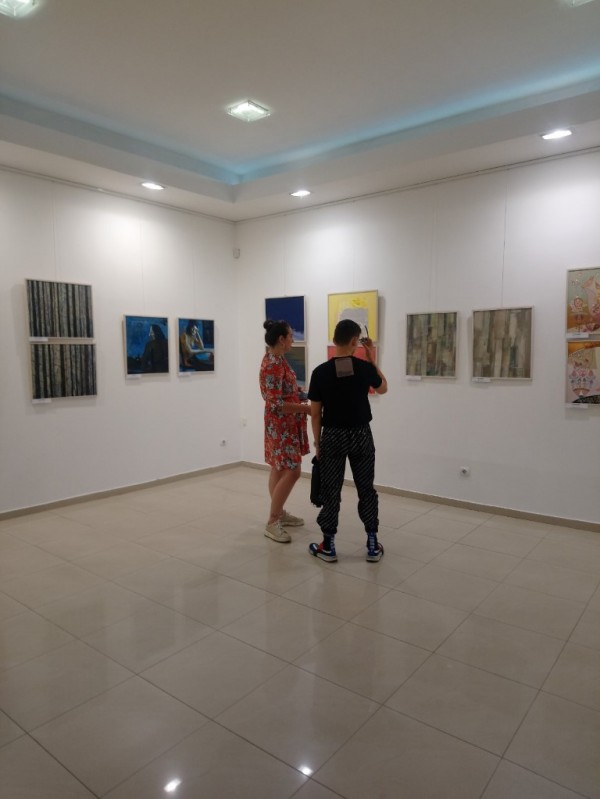 “Изкуство в центъра“ от Габрово гостува в Казанлък