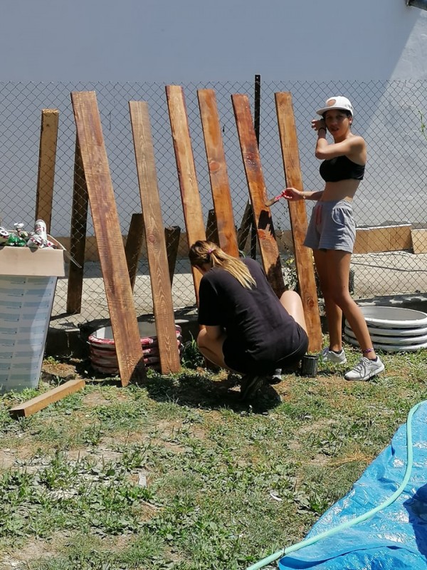 Творчество и красота съпътства доброволците на фестивала “Гостува“