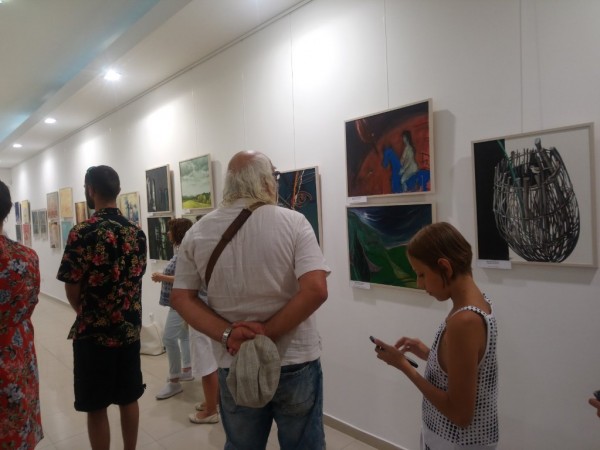 “Изкуство в центъра“ от Габрово гостува в Казанлък