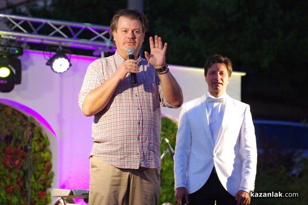 Шумен, цветен и изпълнен с положителни емоции бе град Шипка през празничните два дни