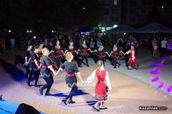 Шумен, цветен и изпълнен с положителни емоции бе град Шипка през празничните два дни