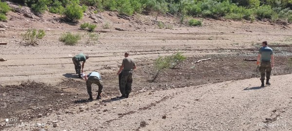 Военните с учение на язовир Копринка