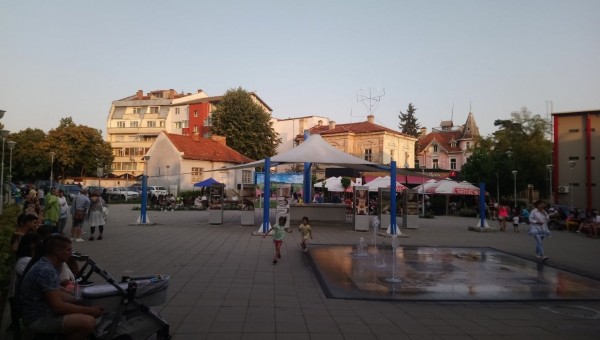 С изложба и концерт стартираха Тракийските празници в Казанлък