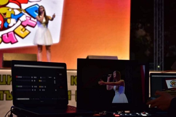 Елена Николаева отново на първо място