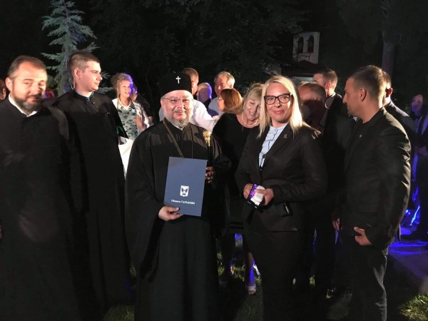 Митрополит Киприан събра над 10 000 лв. за именния си ден. Дарява ги на онкоцентъра в Стара Загора