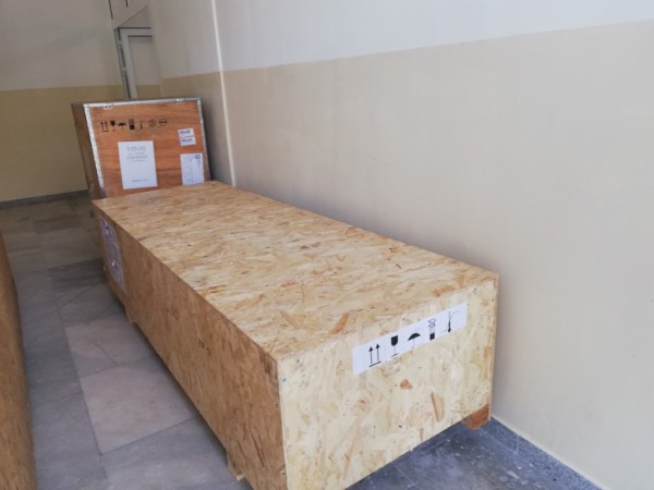 Пристигна новият рентгенов апарат от Общината за Поликлиниката