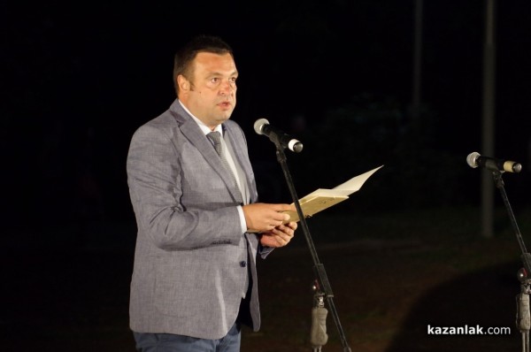 Кметът към гостите на празниците: Долината ухае не само на рози, но и на много култура, сърдечност, дух и светлина!