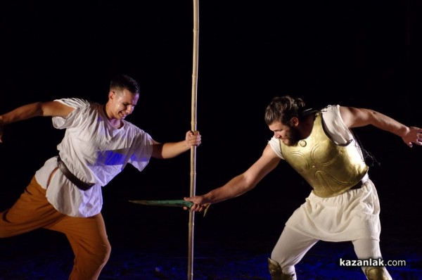 Кметът към гостите на празниците: Долината ухае не само на рози, но и на много култура, сърдечност, дух и светлина!