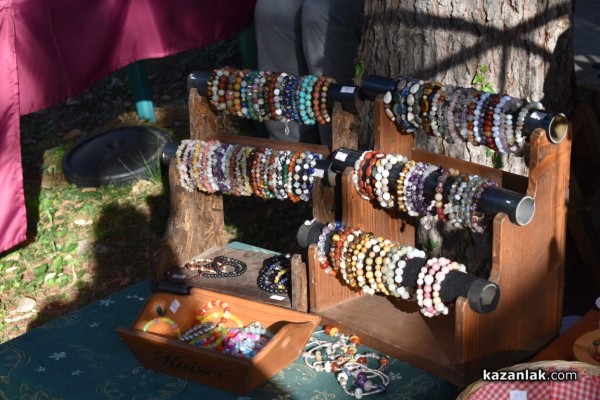 Майстори показват умения и сръчност на Шипка фест