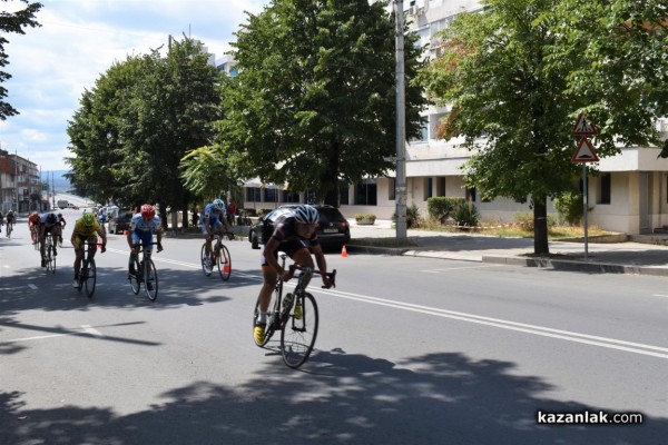 Казанлъчани сред победителите в колоездачното състезание за Купа “Долината на тракийските владетели“