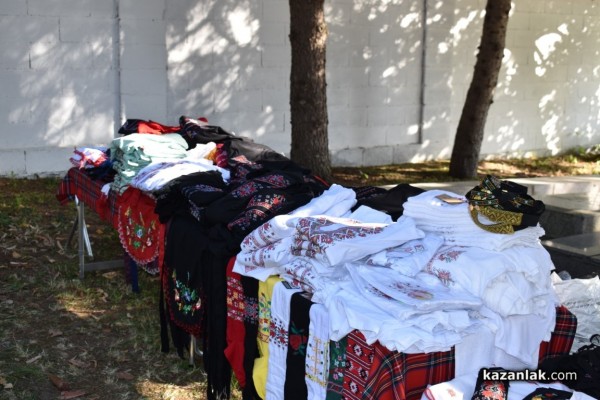 Майстори показват умения и сръчност на Шипка фест