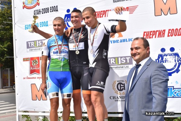 Казанлъчани сред победителите в колоездачното състезание за Купа “Долината на тракийските владетели“