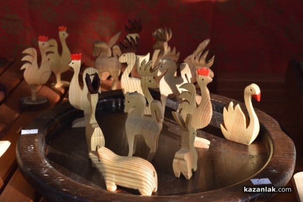 Майстори показват умения и сръчност на Шипка фест