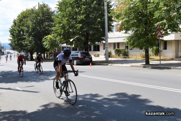 Казанлъчани сред победителите в колоездачното състезание за Купа “Долината на тракийските владетели“