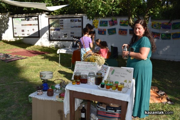 Майстори показват умения и сръчност на Шипка фест