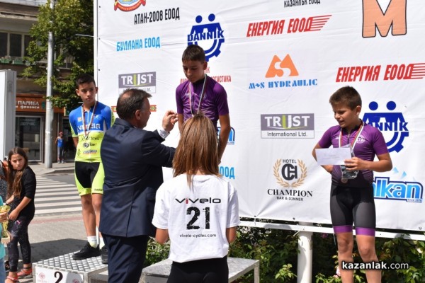 Казанлъчани сред победителите в колоездачното състезание за Купа “Долината на тракийските владетели“