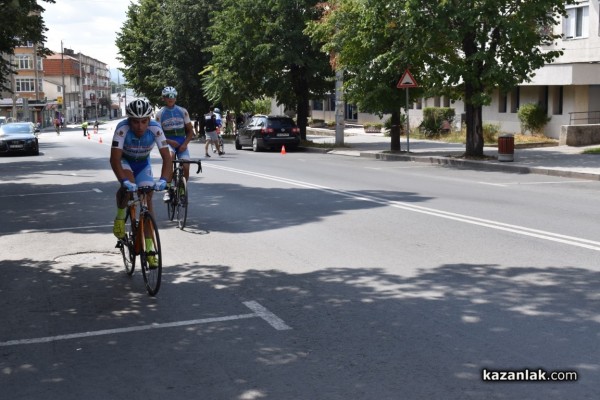 Казанлъчани сред победителите в колоездачното състезание за Купа “Долината на тракийските владетели“