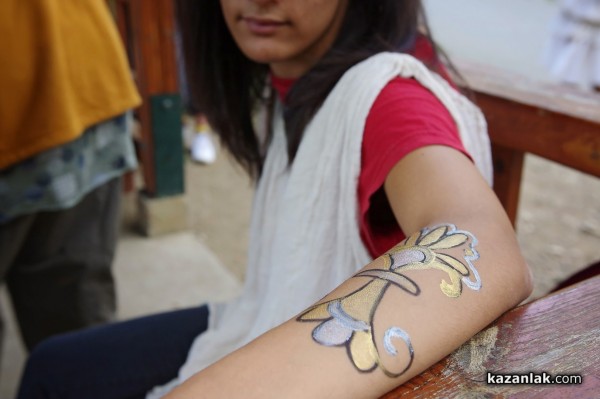 10 млади художници се включиха в бодиарт работилницата