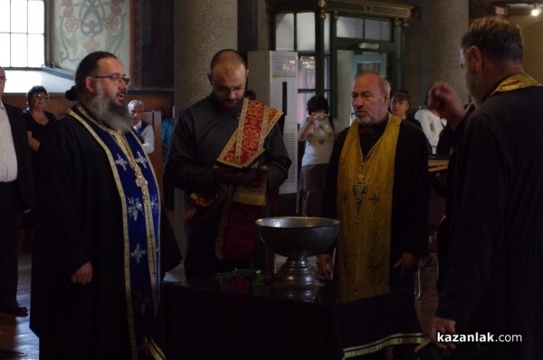 Община Казанлък отбеляза тържествено деня на Съединението на България