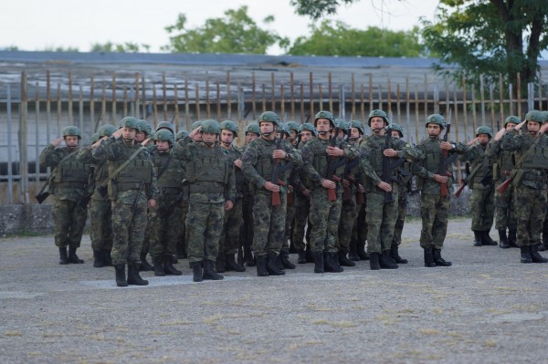 Желязната каска и старата мешка отиват в историята