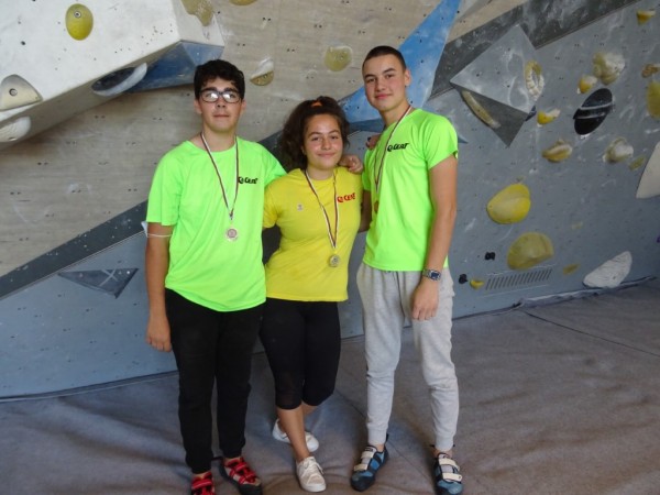 Добро представяне и медали за катерачите ни от Държавното първенство