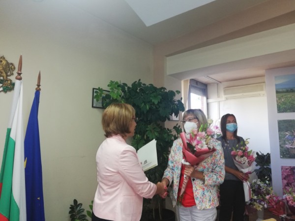 Кметът на Казанлък: Новата учебна година да е по-спокойна, присъствена и успешна!