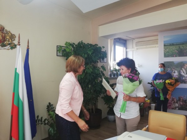 Кметът на Казанлък: Новата учебна година да е по-спокойна, присъствена и успешна!