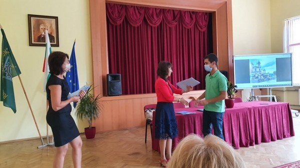 Успешен старт и впечатляващ финал- две събития в празничния 15 септември за Механото