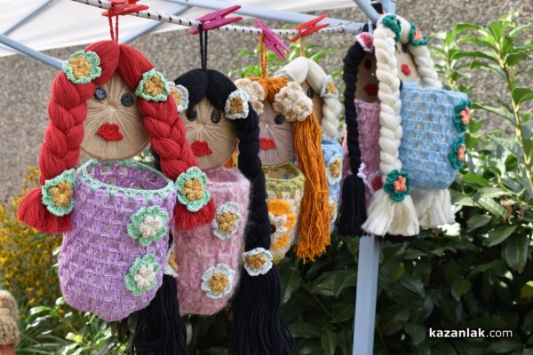 Градината на ЛХМ “Чудомир“ се превърна в сцена на изкуството