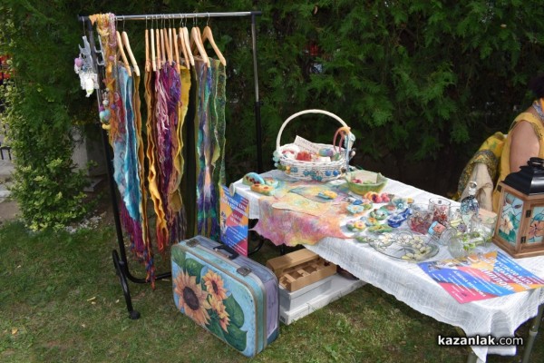 Градината на ЛХМ “Чудомир“ се превърна в сцена на изкуството