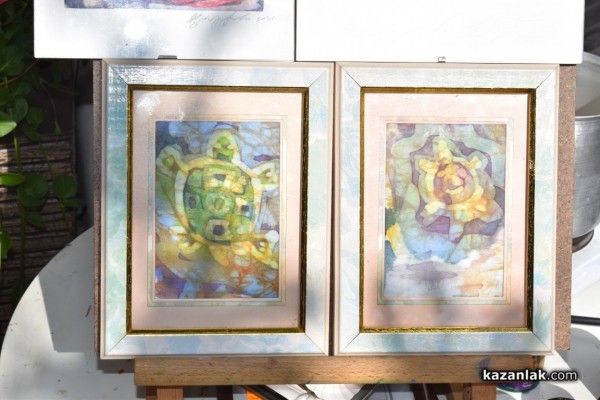 Градината на ЛХМ “Чудомир“ се превърна в сцена на изкуството