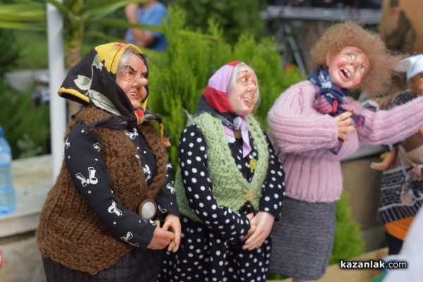 Градината на ЛХМ “Чудомир“ се превърна в сцена на изкуството