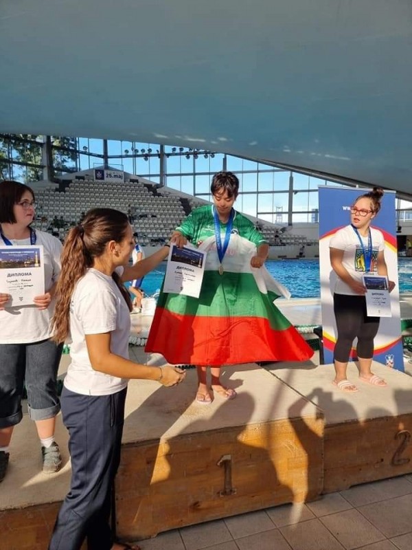Христослава Колева стана балканска шампионка по плуване