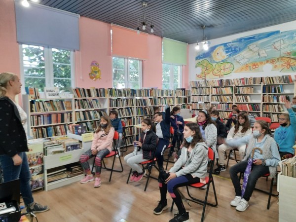 Четвъртокласници на ОУ “Мати Болгария“ станаха част от Походa на книгите