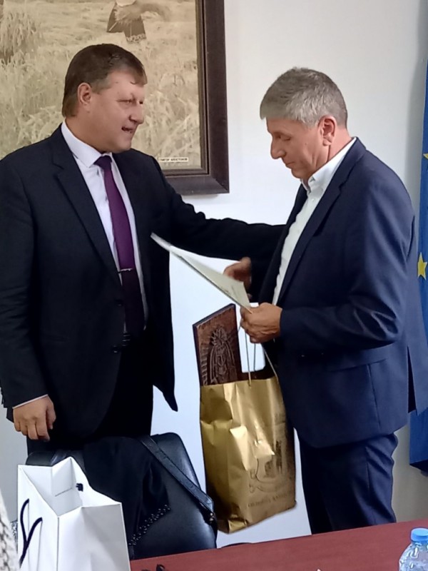 Братски поздрави от Казанлък за приятелите в Кочани, Северна Македония 