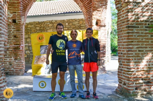 За поредна година Thracian Run and Bike събра над 200 бегачи и колоездачи