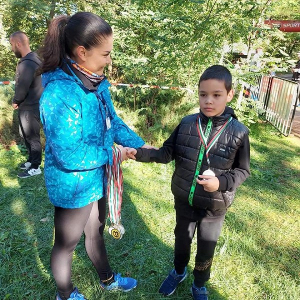 За поредна година Thracian Run and Bike събра над 200 бегачи и колоездачи