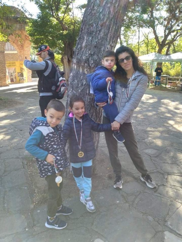 За поредна година Thracian Run and Bike събра над 200 бегачи и колоездачи