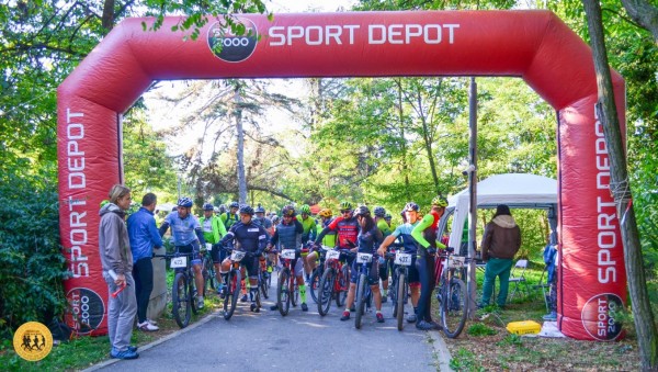 За поредна година Thracian Run and Bike събра над 200 бегачи и колоездачи