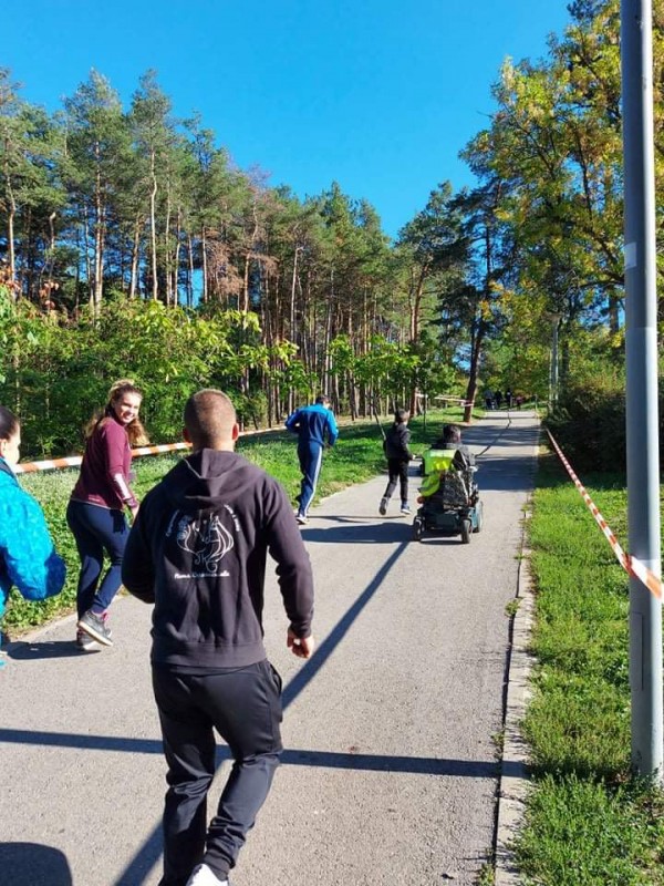 За поредна година Thracian Run and Bike събра над 200 бегачи и колоездачи